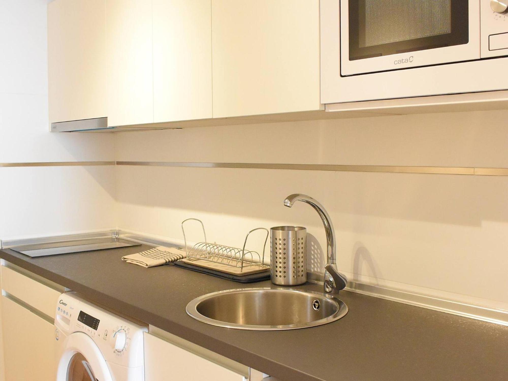 Coqueto Apartamento Cerca Del Centro Historico Malaga Bagian luar foto
